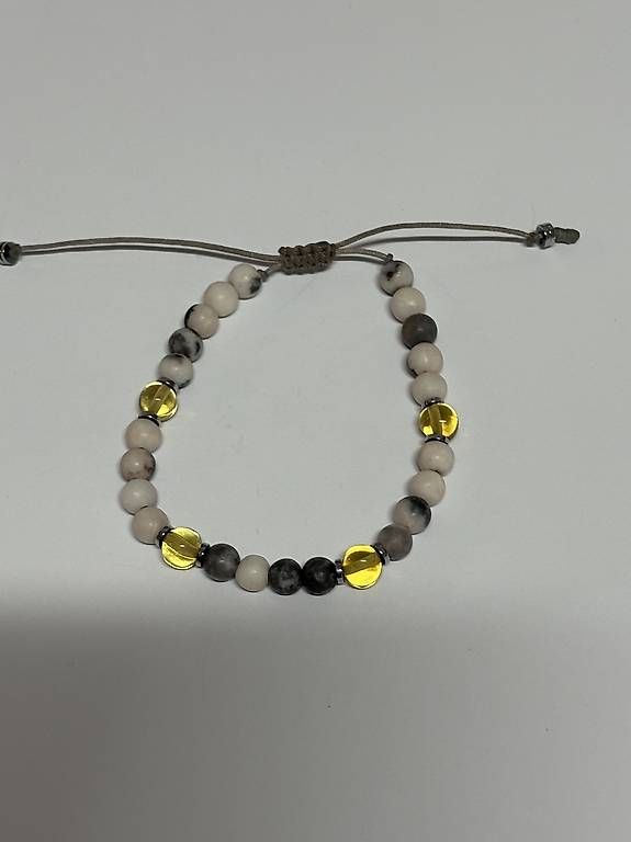 Bracciali & Braccialetti: Yellow Bernstein and grey beaded bracelet  – Usato da Birsfelden venduto da Vic_toria 1