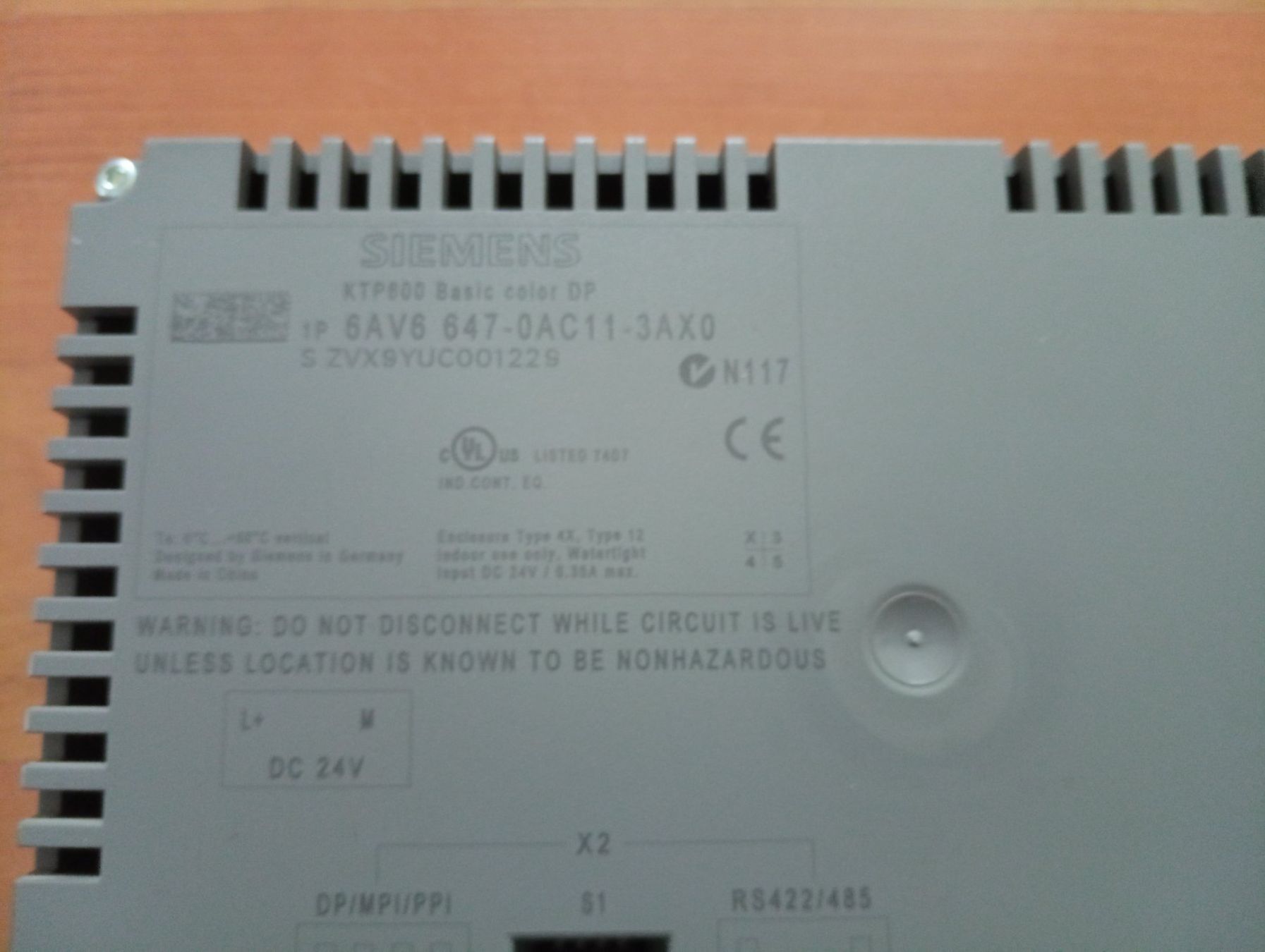 Siemens Componenti elettronici: Siemens SIMATIC HMI KTP600 Basic DP / 6AV6647-0AC11-3AX0 – Usato da Ufhusen venduto da HKSC 2