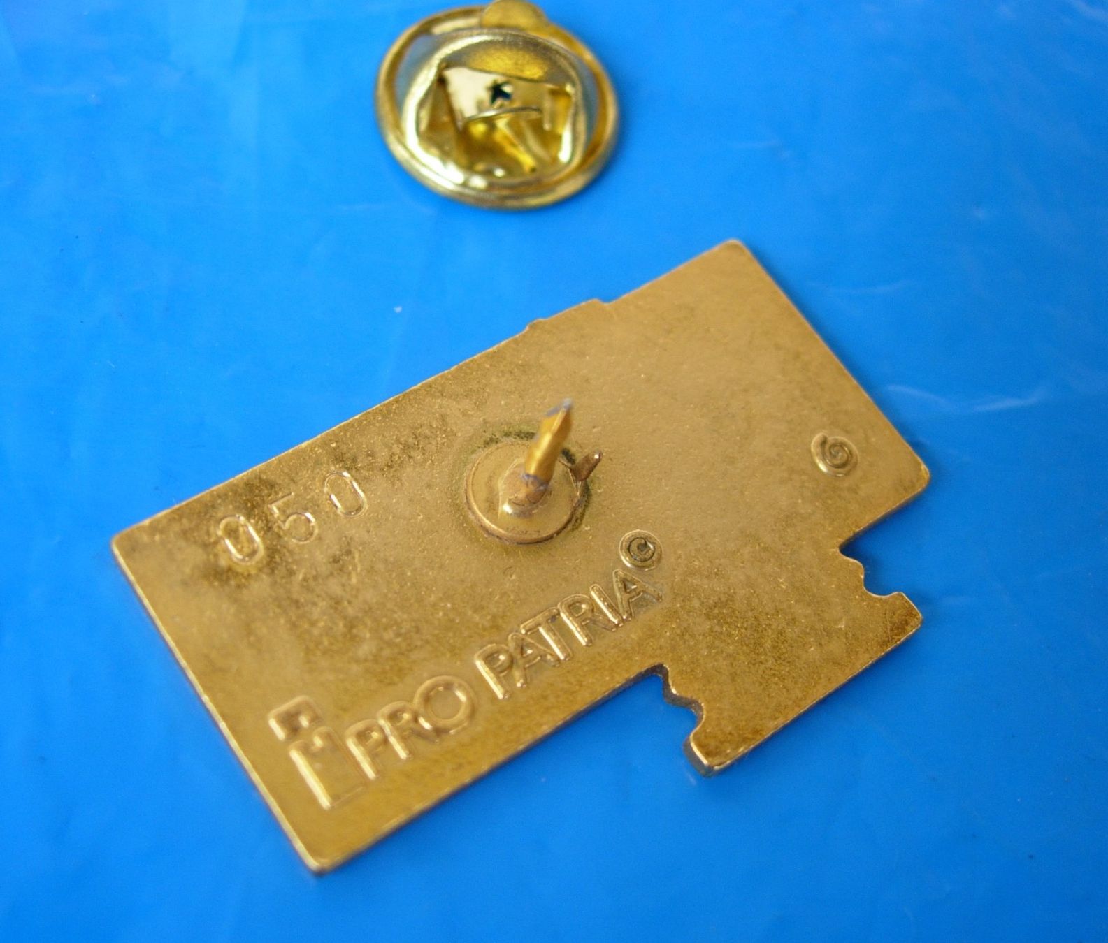 Broschen & Nadeln: 1 . AUGUST - ABZEICHEN -1993-Pins selten – Gebraucht aus Basel von Grbina64 5