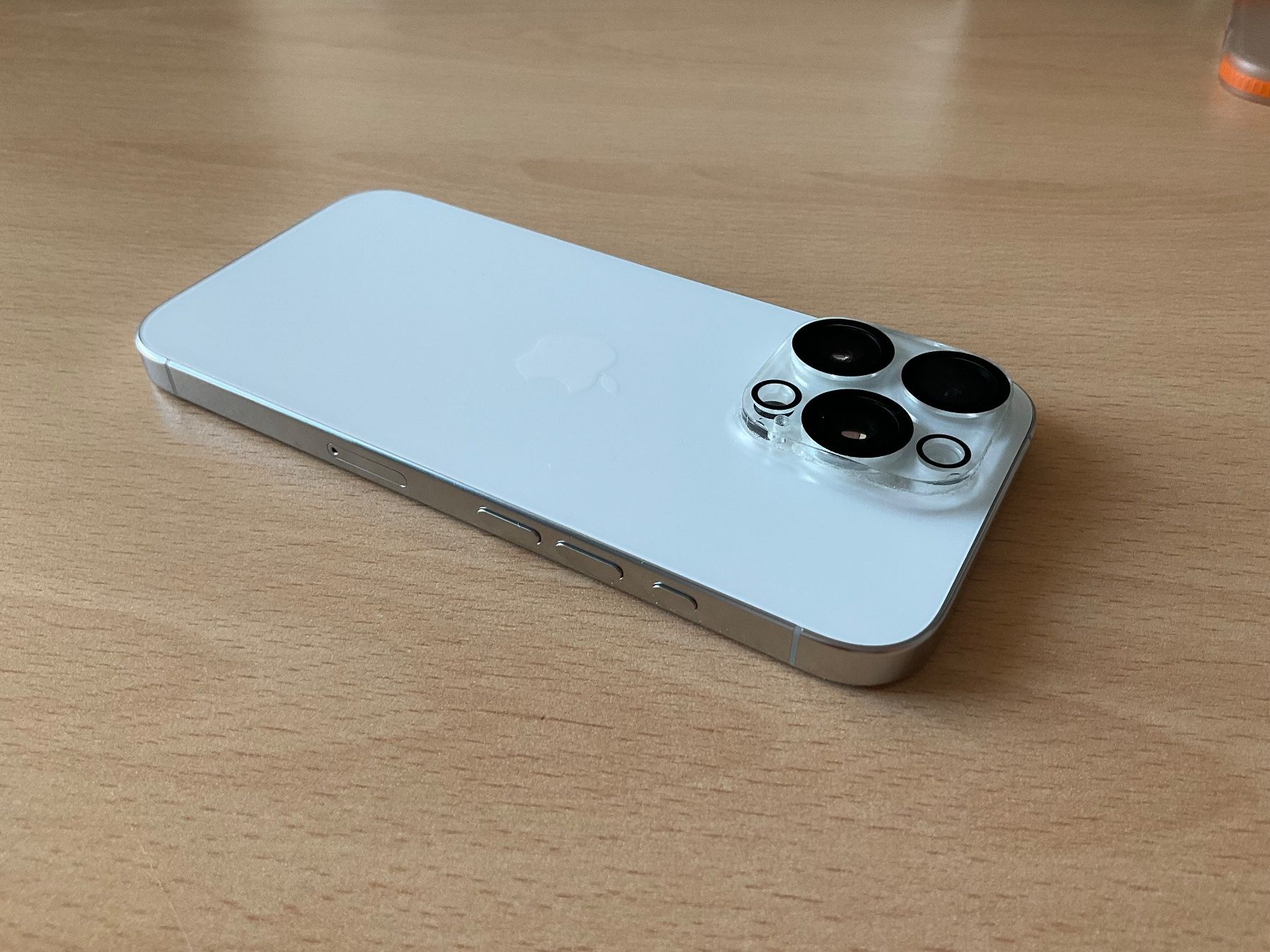 Apple Telefoni cellulari / Smartphones: iPhone 16 pro - 128 GB Blanc - Comme neuf – Usato da Renens VD venduto da johsushy 2