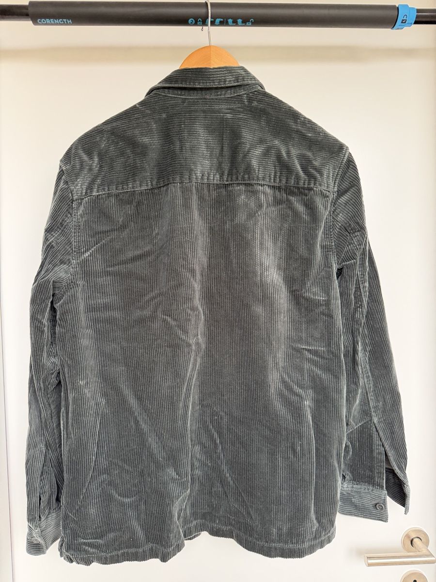 Cos Giacche: Overshirt Manchester/Cord – Usato da Zürich venduto da Sam_sepi03 1