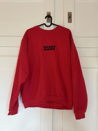 Silbermond Logo Pullover rot – Original Band Merchandise