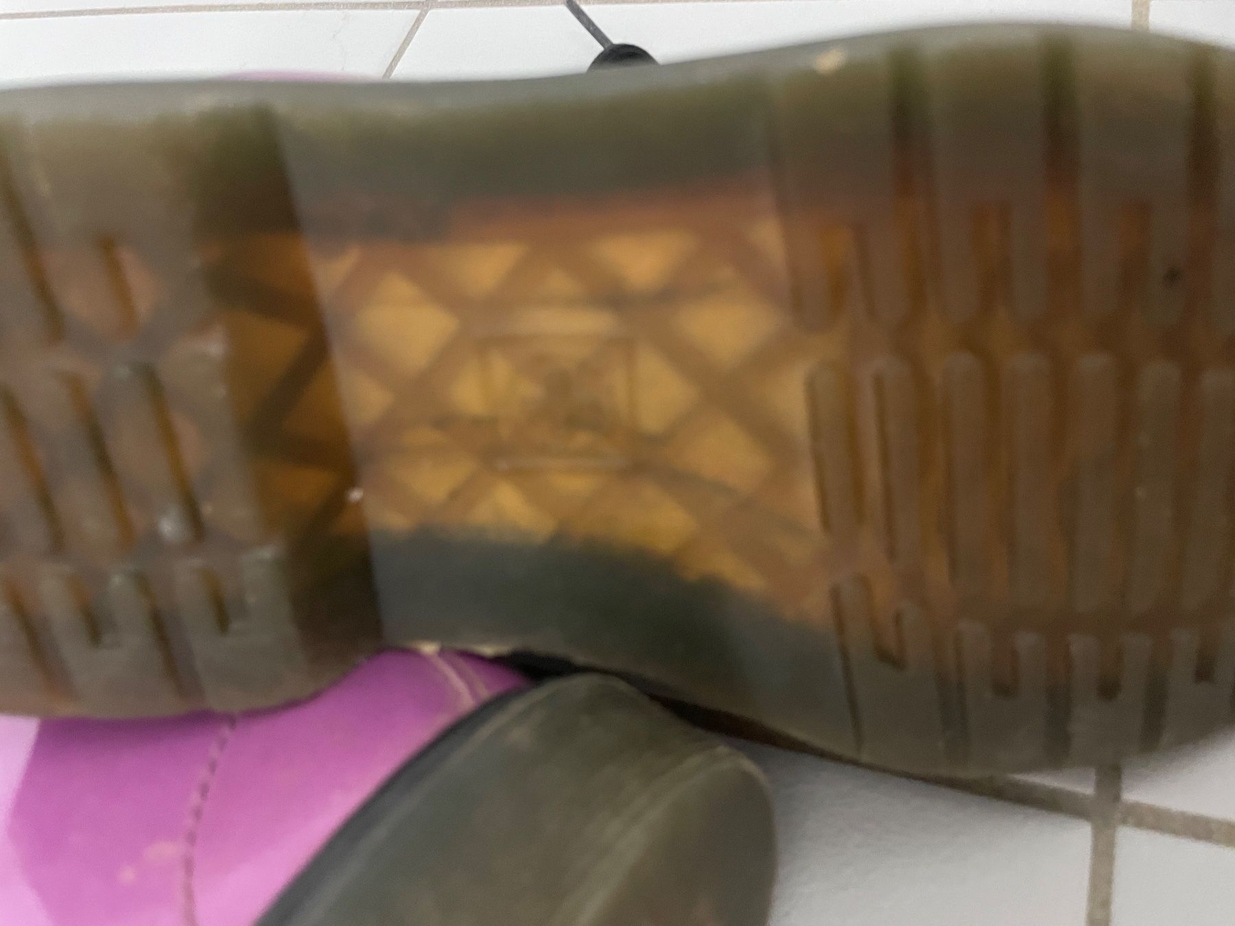 Dr. Martens Schuhe für Jungen: Dr. Marten,s Kinder Stiefel gr 33 – Gebraucht aus St. Gallen von Emifrei 9