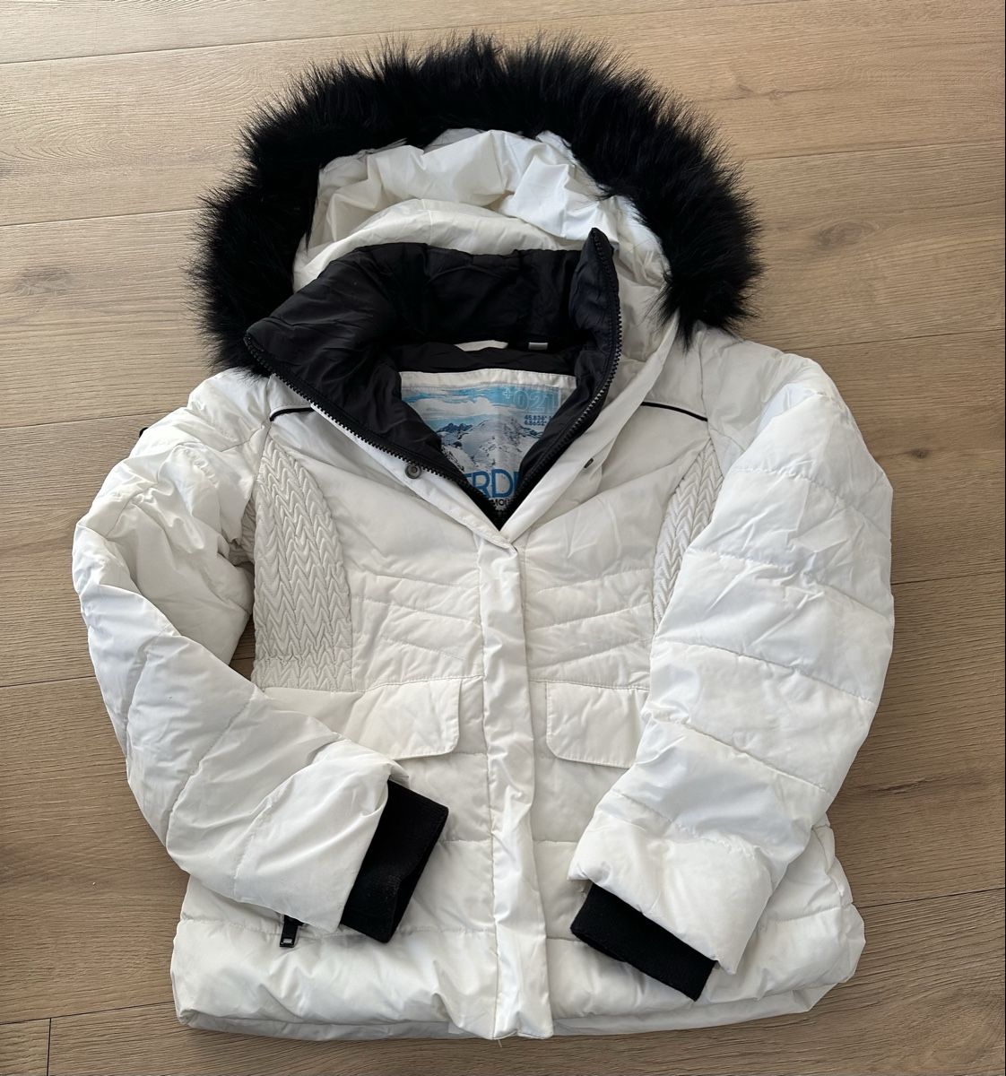 Superdry Giacche: Winterjacke Superdry S – Usato da Braunau venduto da vir_7xst
