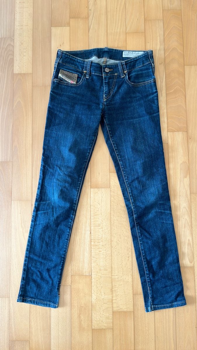 Diesel Pantaloni: Diesel Jeans W25/L32 – Usato da Uetikon am See venduto da erz13