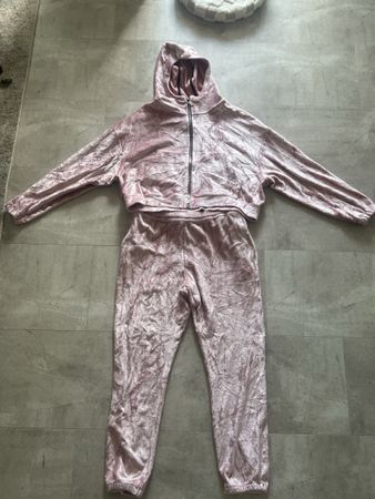Nike Trainingsanzug rosa Samt Grösse L