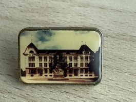 Pin Gebäude