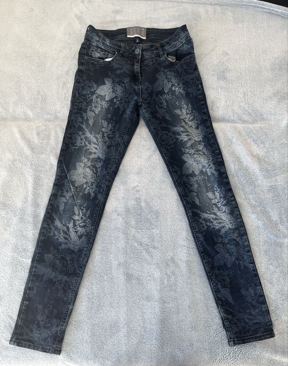 Cecil Jeans: Cecil Jeans Floral Print Gr. 27 – Nuovo (secondo la descrizione) da Gümligen venduto da caron__