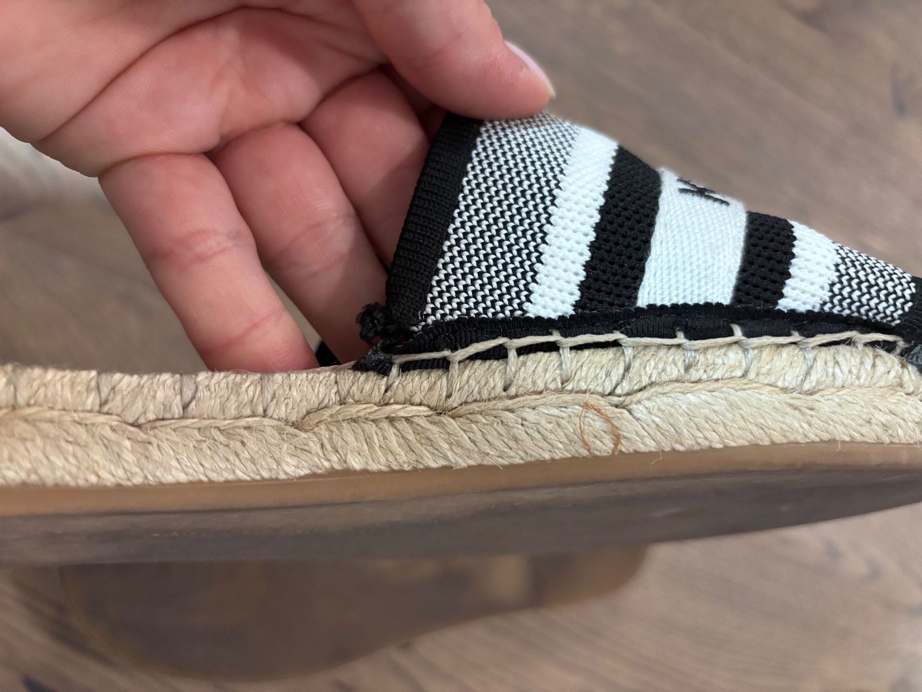 Karl Lagerfeld Scarpe da donna: Karl Lagerfeld Slipper – Usato da Wetzikon ZH venduto da Deba26 2