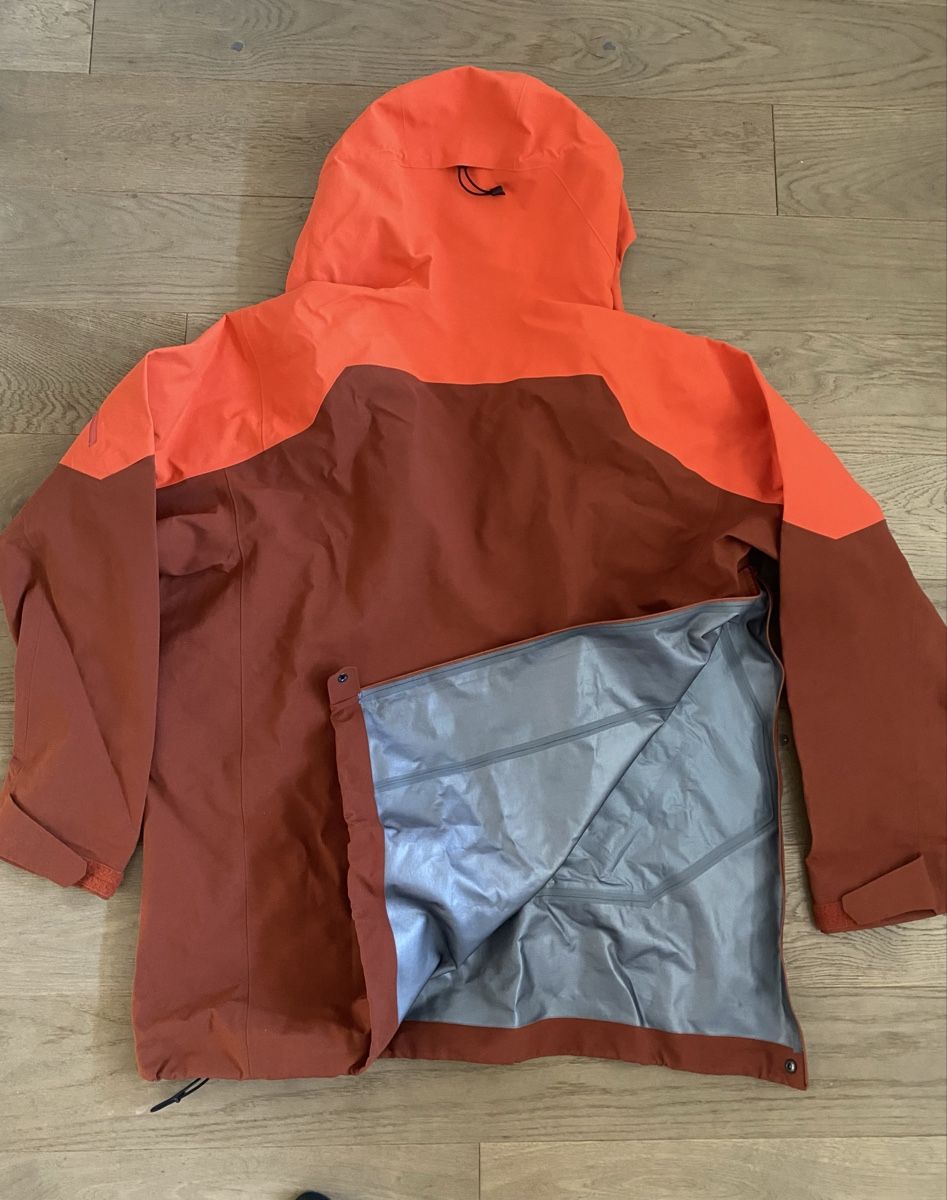 Arcteryx Giacche: Arc'teryx Sabre Relaxed Anorak XL – Nuovo (secondo la descrizione) da Volketswil venduto da 9394 3