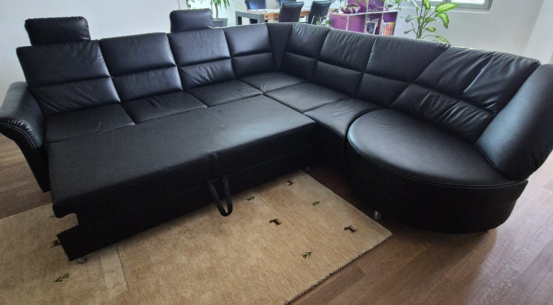 Divani: Schwarzes Kunstleder Ecksofa mit Schlaffunktion, Top Zustand – Usato da Burgdorf venduto da anj_8kn5 1