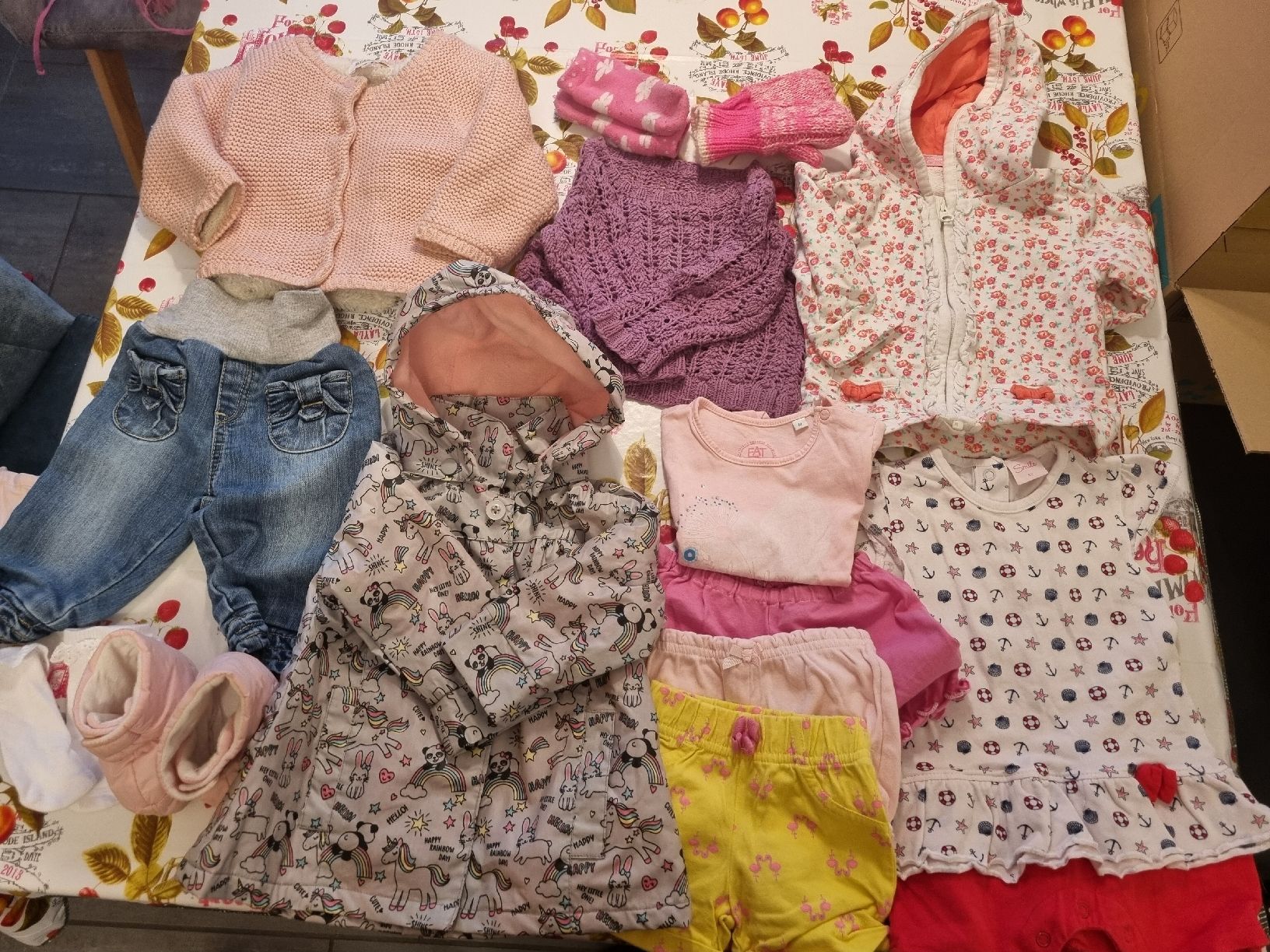 Kleiderpakete & -sets: Baby Kleiderpaket Mädchen Gr. 62-68 – Gebraucht aus thalwil von Raishin720 3