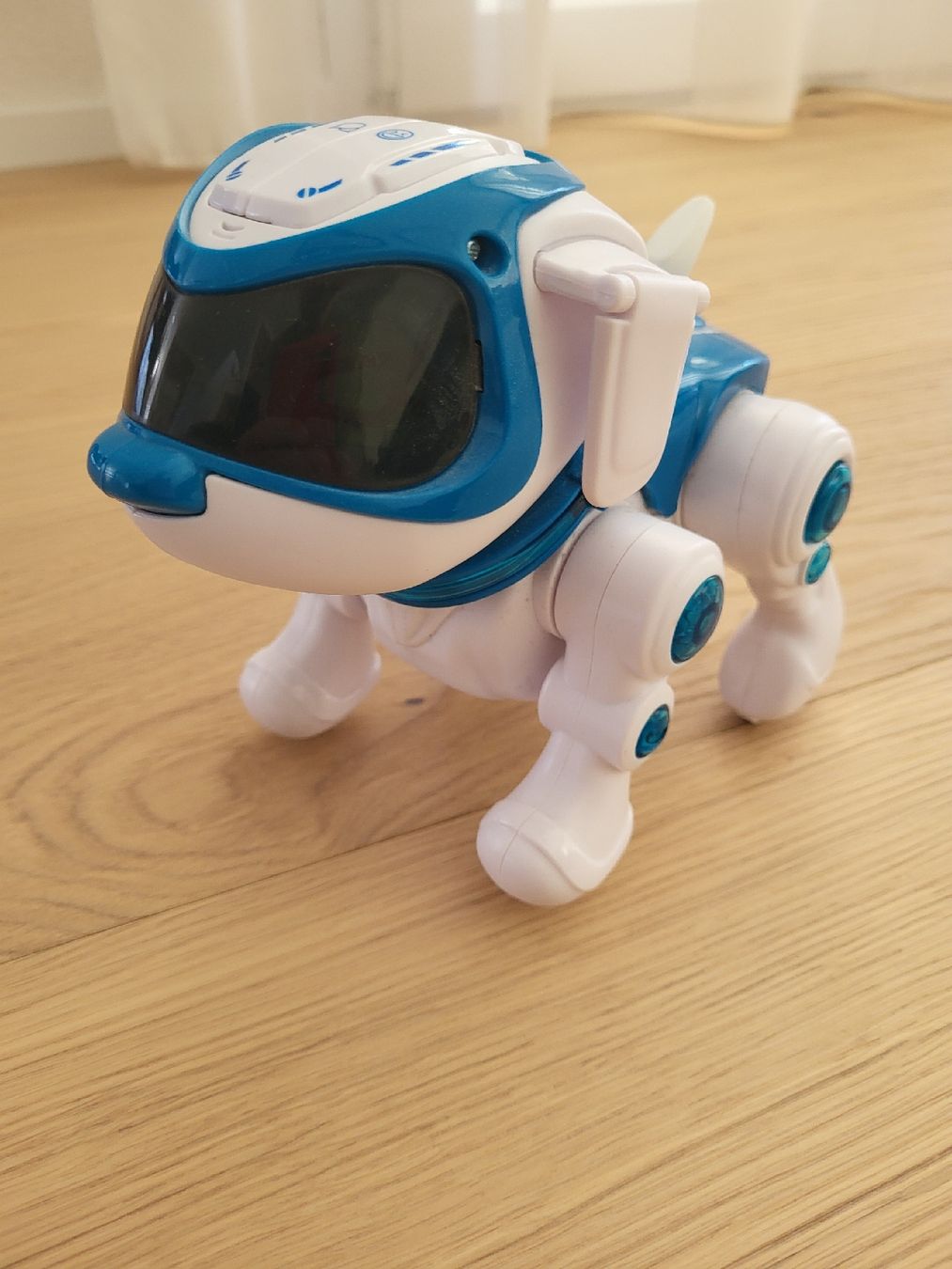 Giocattoli: Teksta Roboter Hund Splash Toy – Usato da Wittenbach venduto da pambob