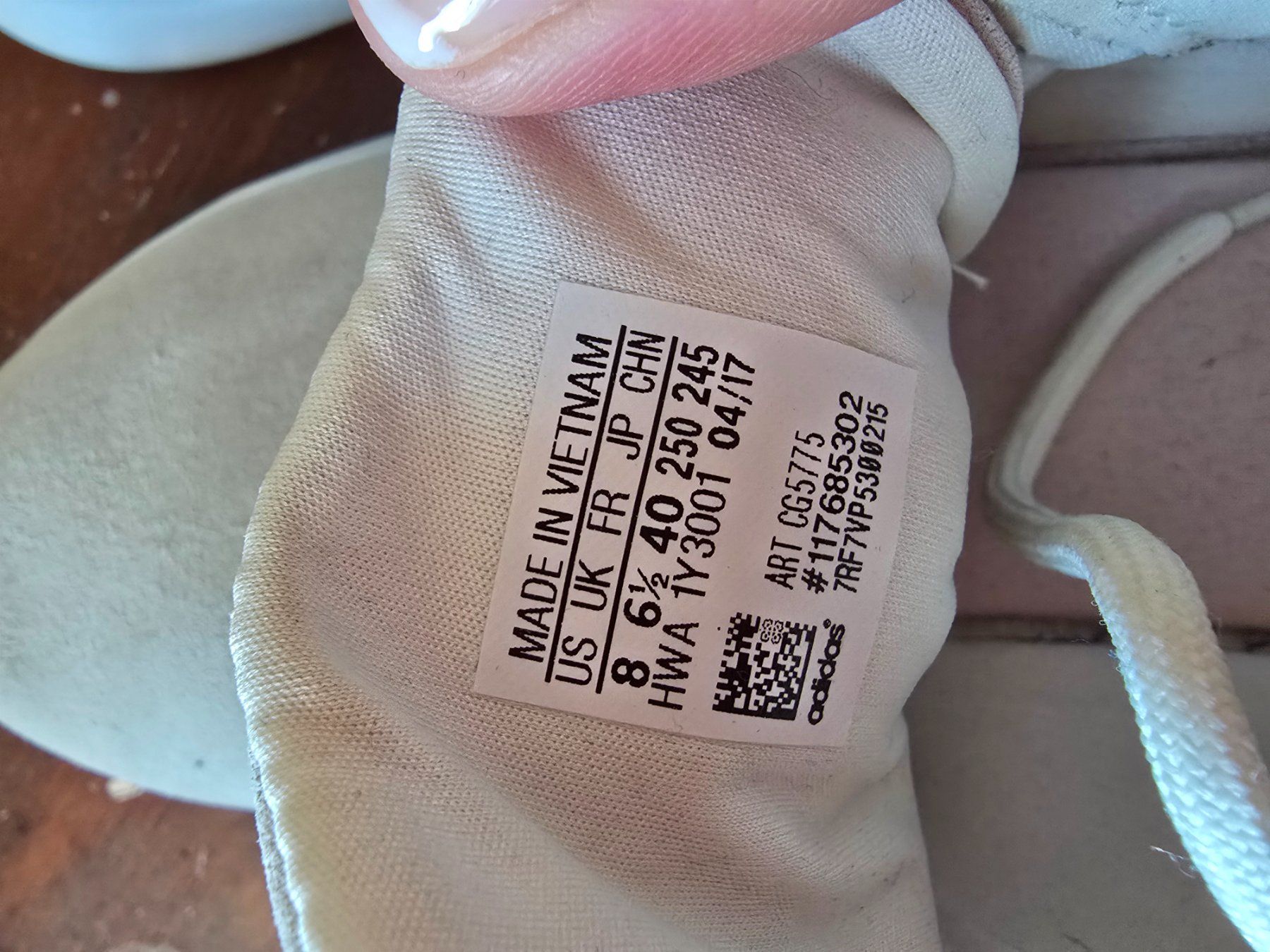 Adidas Scarpe da donna: Adidas Damen Schuhe Grösse 40 beige – Usato da Rheineck venduto da pepino85 2