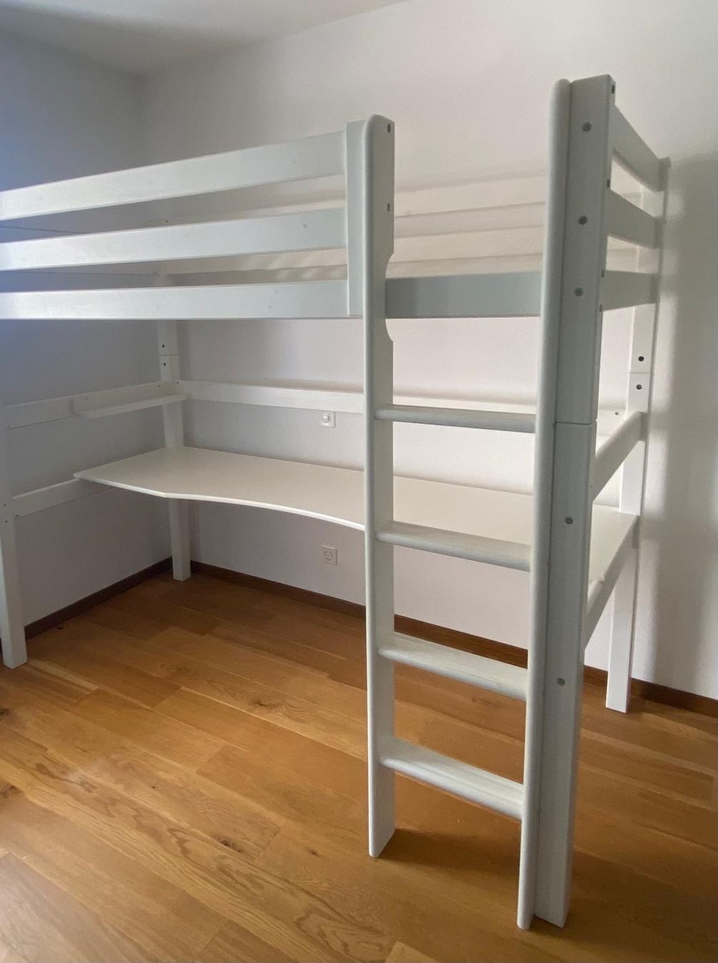 Pfister Letti: Hoppekids Hochbett mit integriertem Schreibtisch – Usato da Puidoux venduto da Pelerin21 6