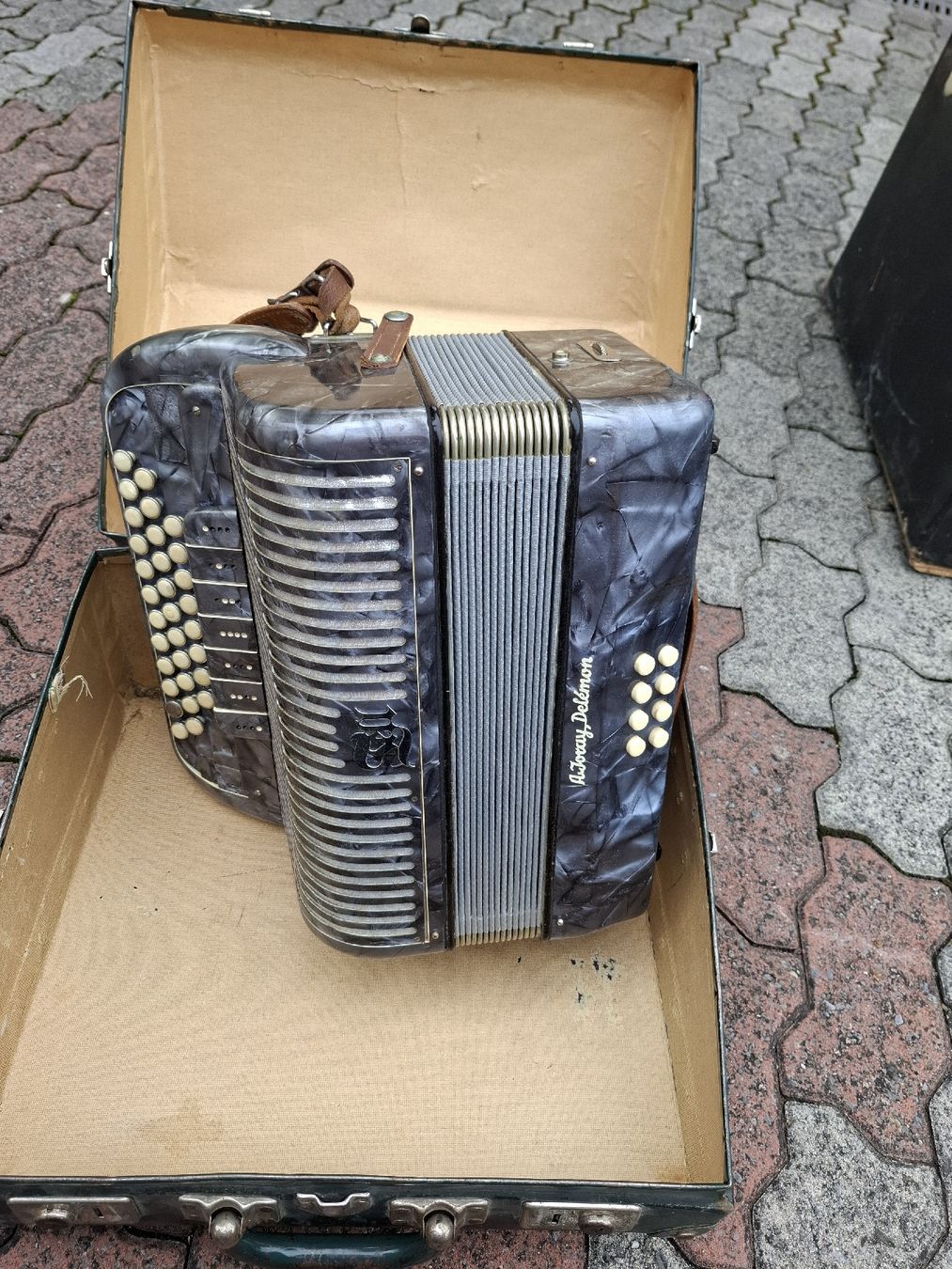 Strumenti musicali: 4 chörig orgeli diatonish. – Usato da Villeneuve venduto da BibiVintage 9