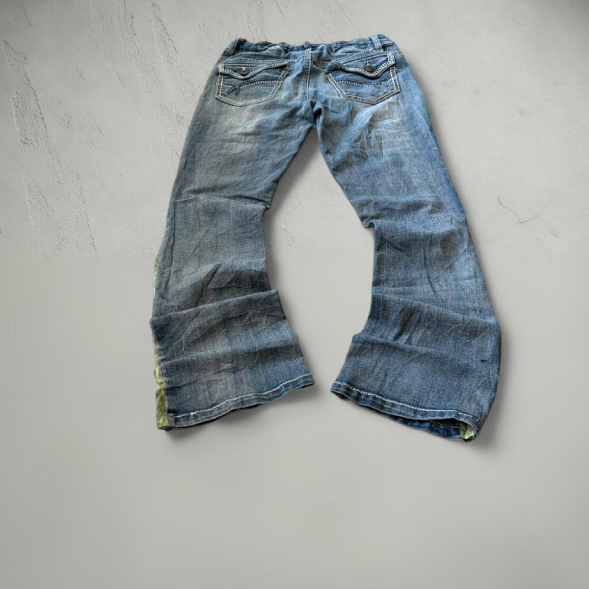 True Religion Jeans: True religion jeans  – Neuf (Voir description) à Basel par archive. 1