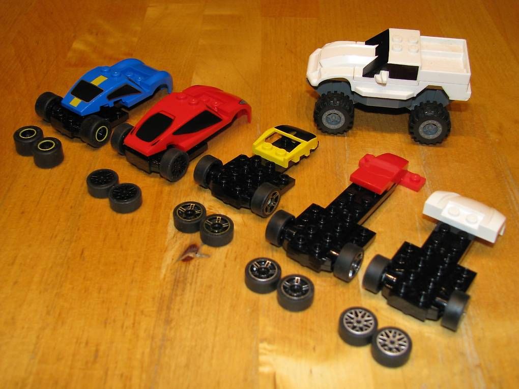 Lego Giocattoli: Lego Diverse Lego Pull Back Autoteile – Usato da Wangen b. Olten venduto da Binggeli4 1