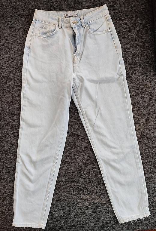 Jeans: Zara Highwaist Jeans Gr S / 36 – Neu (gemäss Beschreibung) aus Oberkulm von FairTreasures