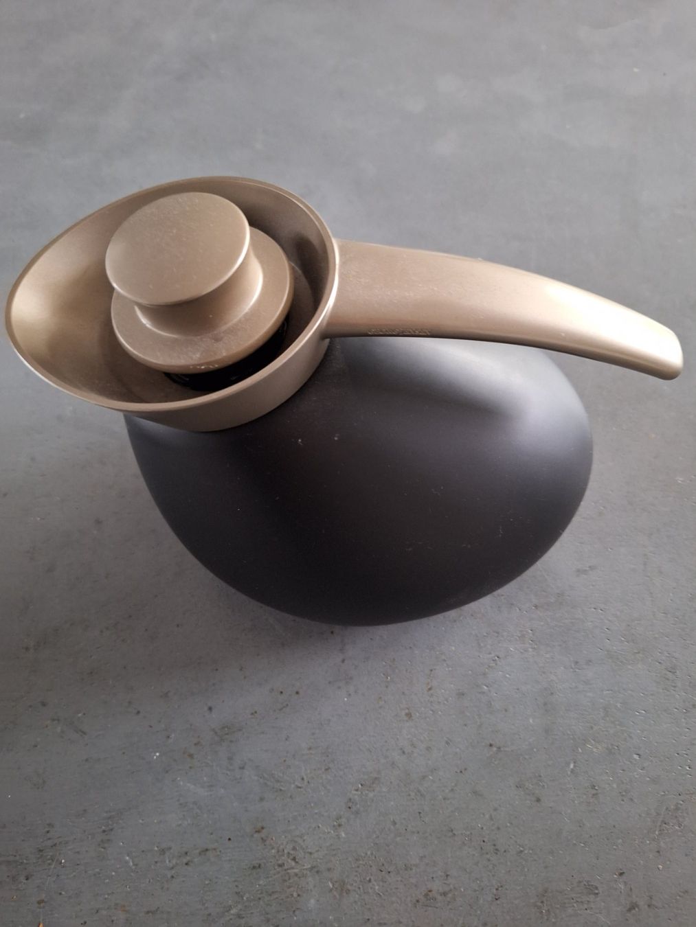 Teiere: Georg Jensen Vintage Kaffeekanne – Usato da Zürich venduto da Adnil13 3
