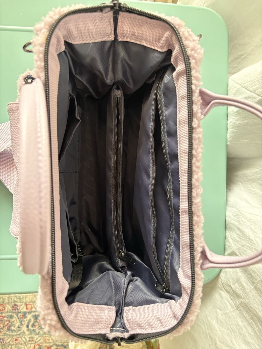 Cabaïa Borse: Sac Cabaïa fourrure bouclée  – Nuovo (secondo la descrizione) da La Chaux de Fonds venduto da vic_gr9h 2