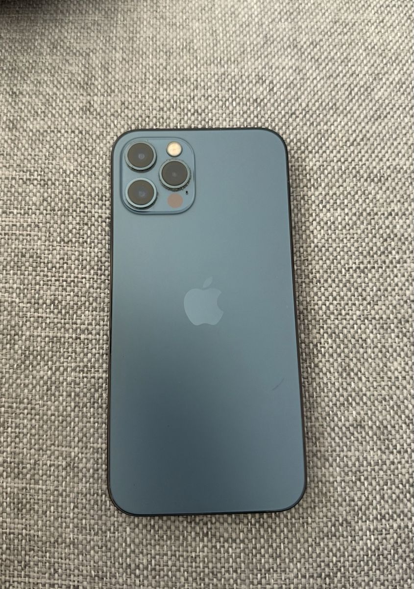 Apple Handys / Smartphones: Iphone 12 Pro  – Gebraucht aus Au ZH von fsh_91_zh 2