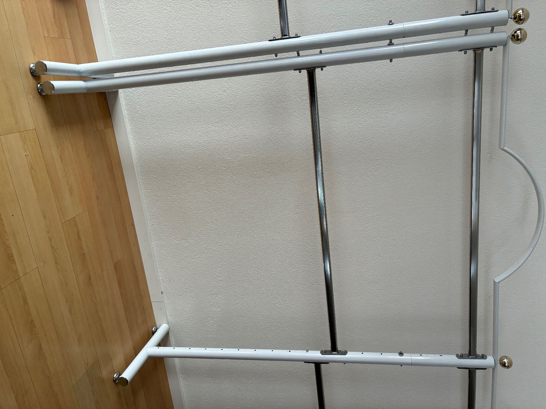 Altro in Decorazioni & Accessori: Laden Kleiderständer, sehr stabil – Usato da Adliswil venduto da tchest007 6