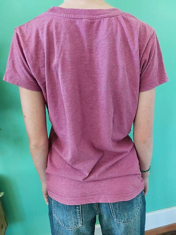 Camicette, T-shirt & Top: Pinkes T-Shirt – Usato da Rapperswil BE venduto da AndreaReist 2