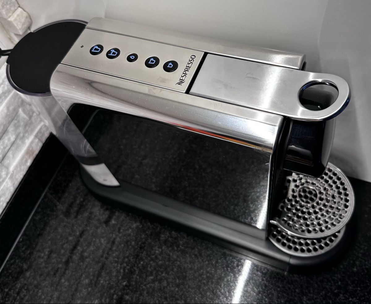 Krups Kaffeemaschinen & Espressomaschinen: Nespresso Krups CitiZ Platinum – Gebraucht aus Volketswil von Frenc77 1