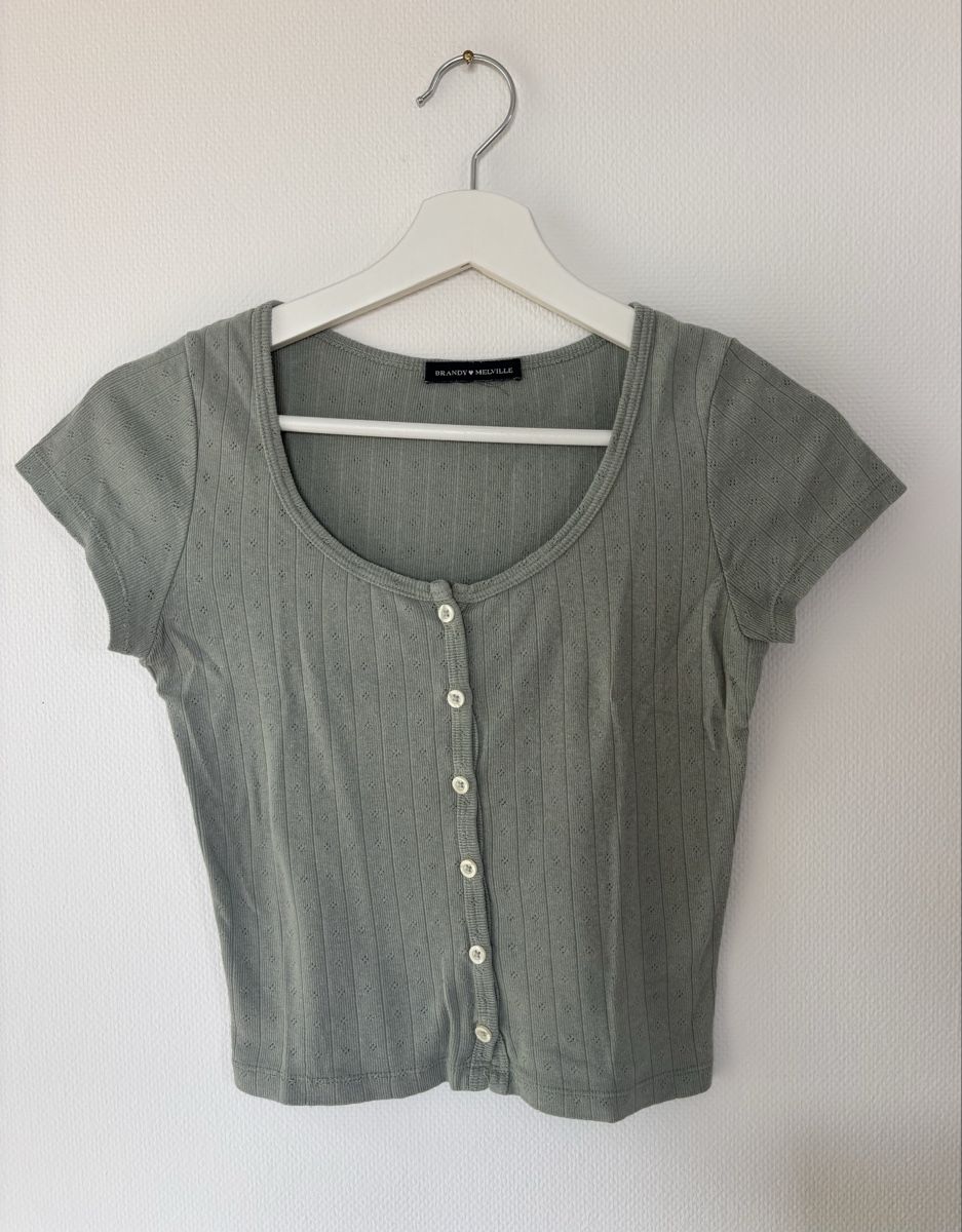Brandy Melville T-shirt: T-Shirt von Brandy Melville – Usato da Müllheim Dorf venduto da Lavwy