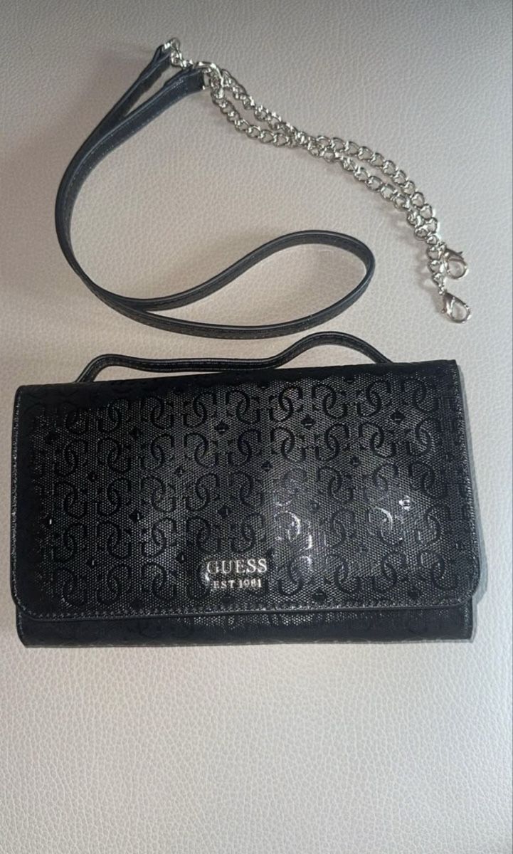 Guess Borse da donna: Guess Clutch – Nuovo e nell'imballaggio originale da Aeschi SO venduto da jen_n7nq