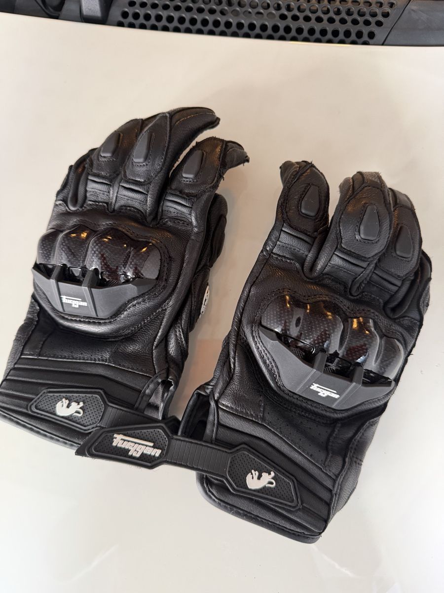 Handschuhe & Handstulpen: Motorrad Handschuhen Furygan – Gebraucht aus Aadorf von Edisson08 2