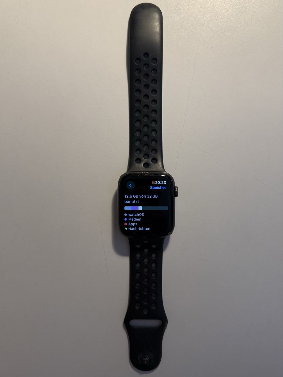 Apple Smartwatch: Apple Watch Series 5 – Gebraucht aus Maienfeld von gian.313