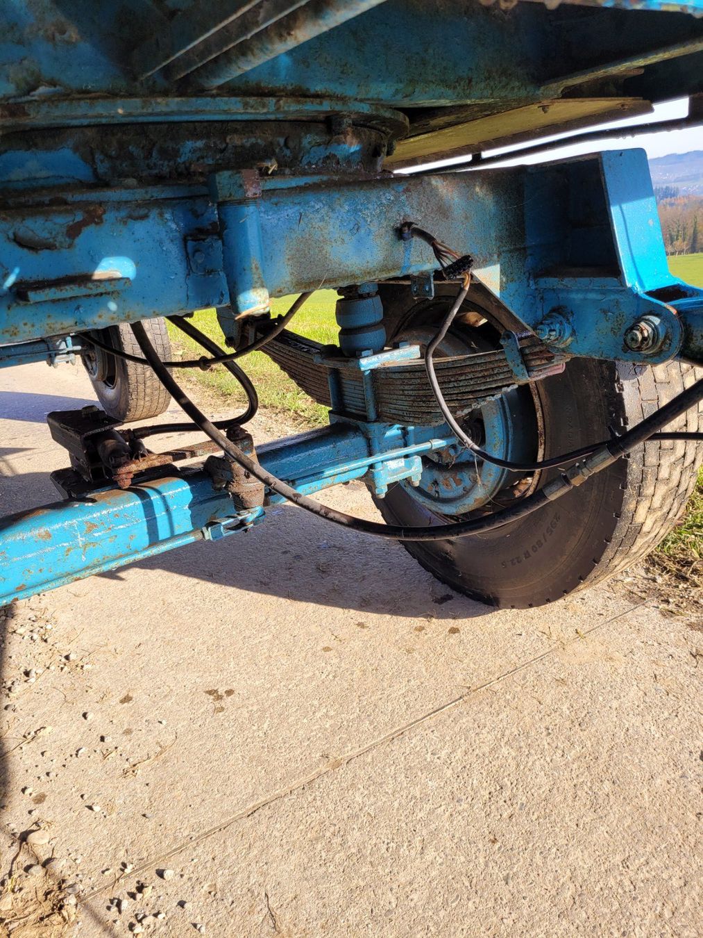 Rimorchi: Anhänger mit hydraulischen Bremsen – Usato da Muri AG venduto da KUCHLEKATH 6