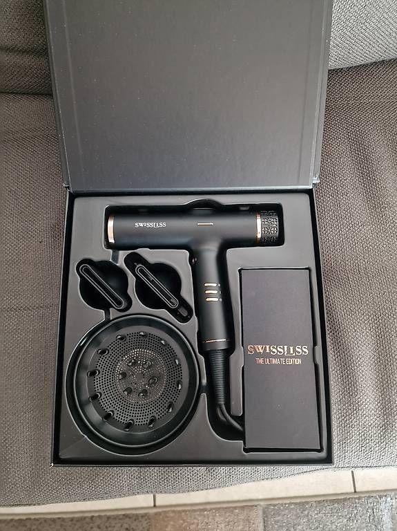 Accessori per capelli: Foehn de coiffeur professionnel – Usato da develier venduto da Gnagna8