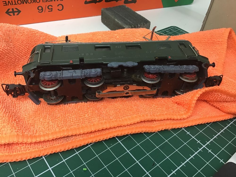Märklin Trains électriques: Re 4/4 Märklin 427 top – D'occasion à Hombrechtikon par Modelle-aller-Art 4