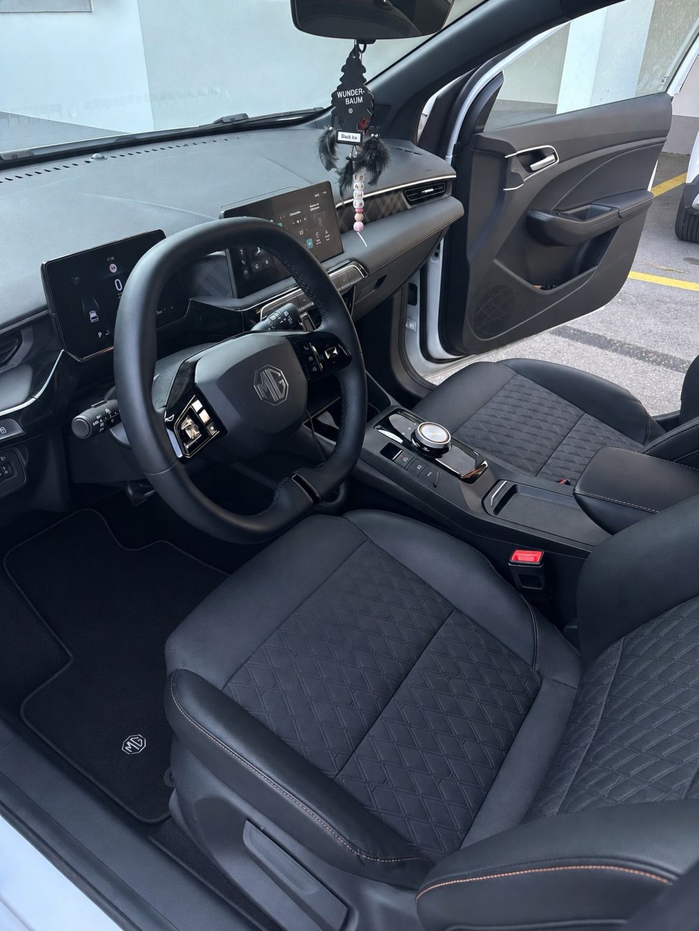 MG Autos: MG3 Hybride Luxury – Gebraucht aus Bioley-Orjulaz von bsobr10 4