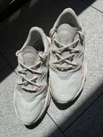 Adidas Schuhe Ozwergo Grösse 40 2/3 – Fast wie neu