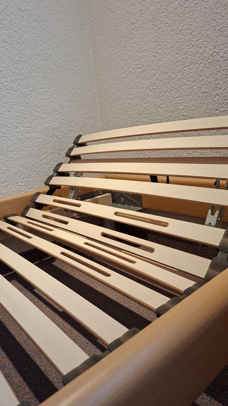 Lits: Qualitativ gutes Einzelbett – D'occasion à Wiesendangen par sgr_lq7w 2