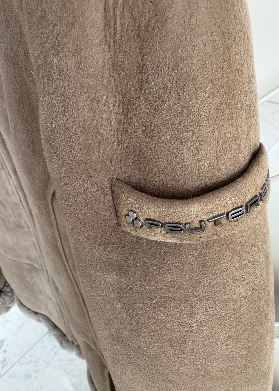 Peuterey Giacche: Lammfelljacke Peuterey, Gr. IT 42 – Usato da Kilchberg venduto da boudoir076 2