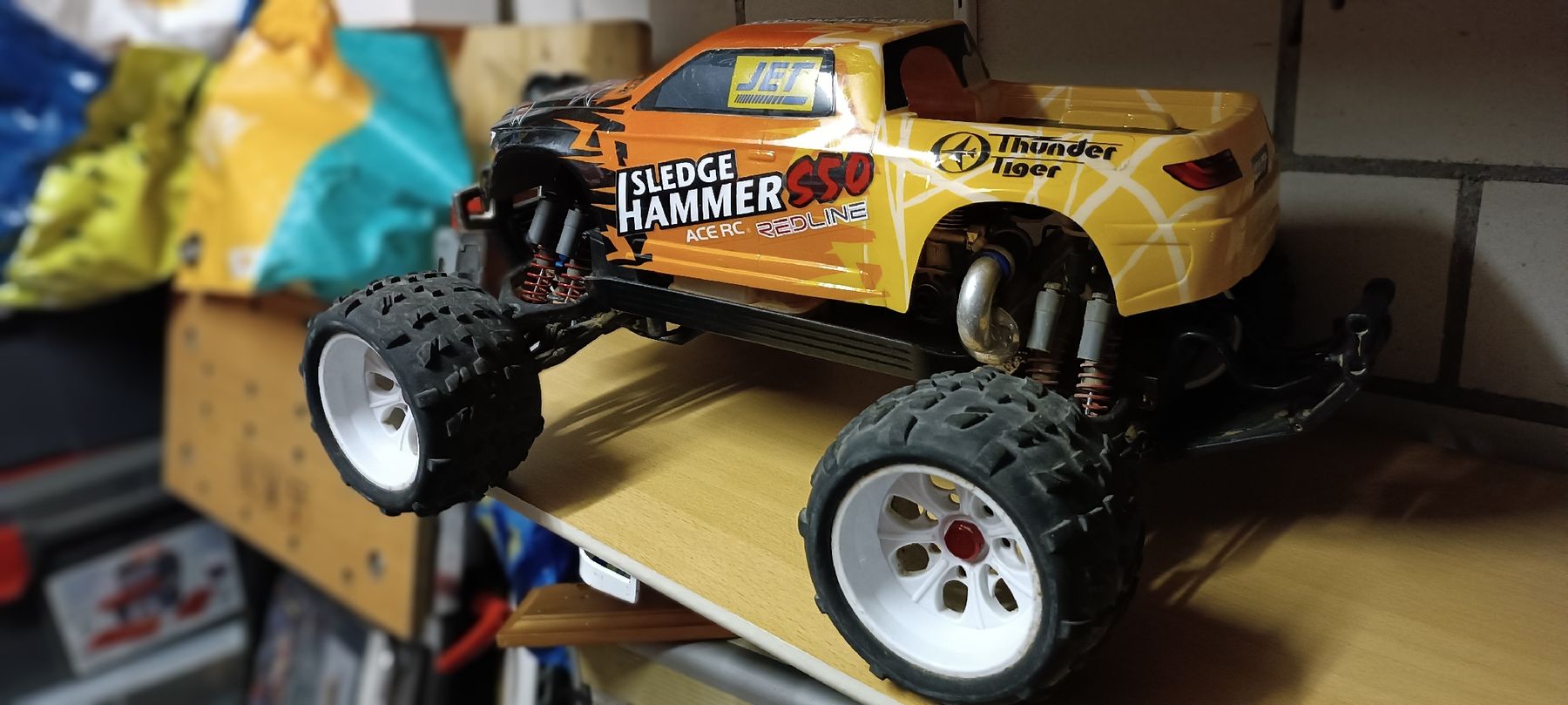 Thunder Tiger RC Kits de montage: Rc auto Thunder Tiger MTA4 – Défectueux à Unterkulm par Sita013 1