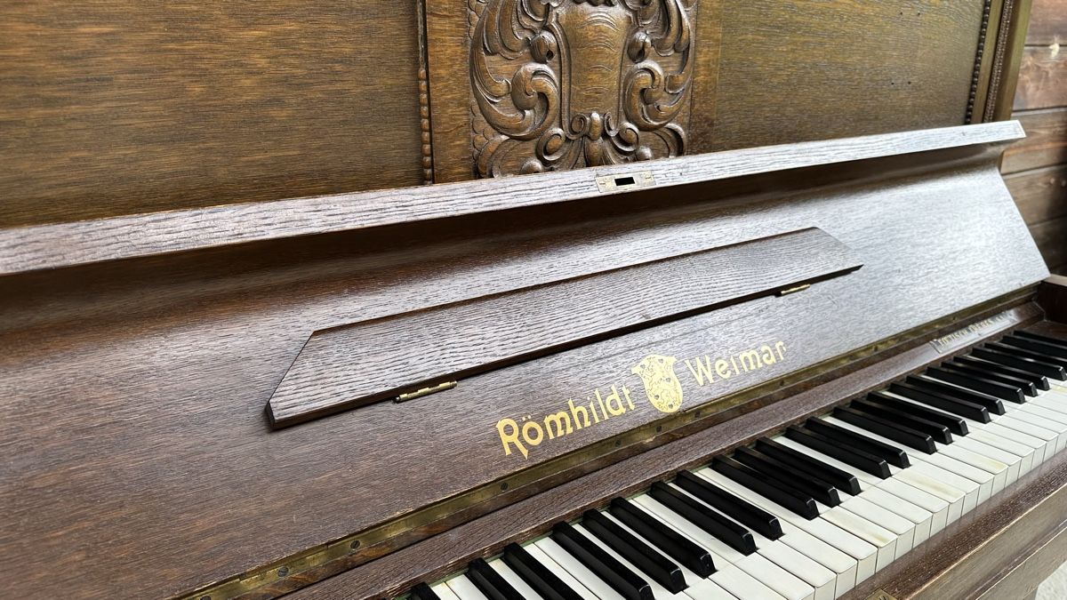 Strumenti musicali: Klavier Römhildt Weimar – Usato da Lauenen b. Gstaad venduto da leo_lq6p 3