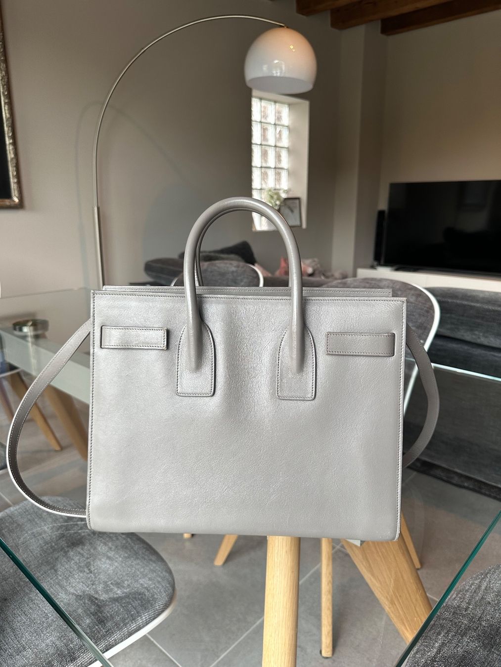 Saint Laurent Borse da donna: Sac Saint Laurent de jour taille small – Usato da Cologny venduto da tou_dr98 1