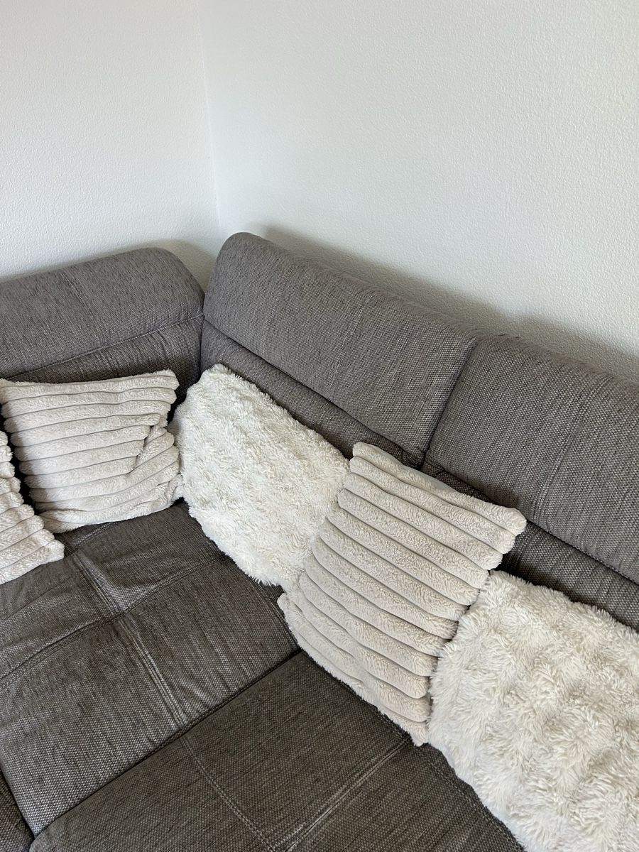 Sofas: Sofa grau – Gebraucht aus Wiedlisbach von and_6g8d 5