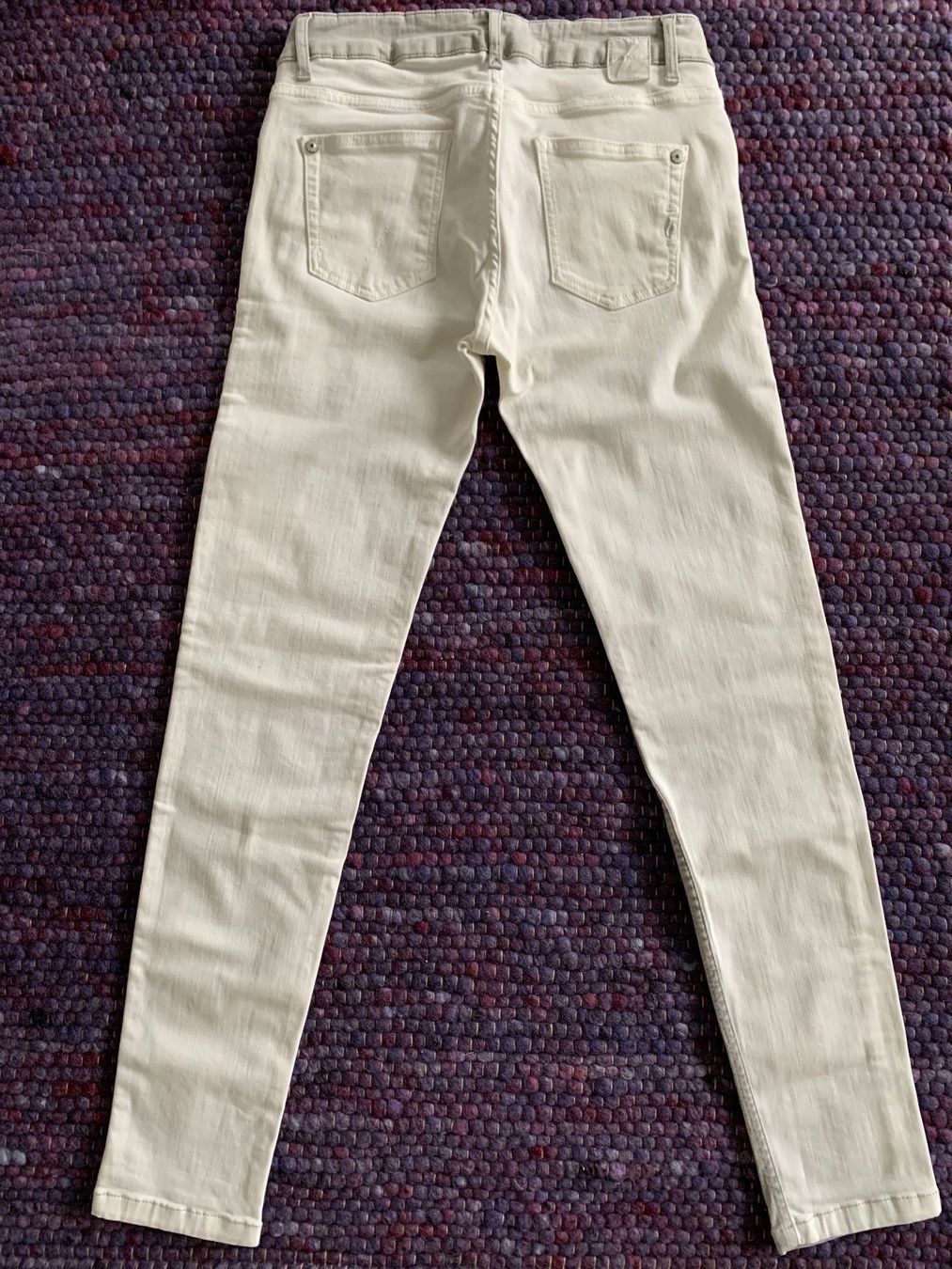Jeans: Zweifarbige Jeans 27 – Nuovo (secondo la descrizione) da Hausen am Albis venduto da k_b_th92 1