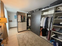 Livique «Arena» Eckkleiderschrank