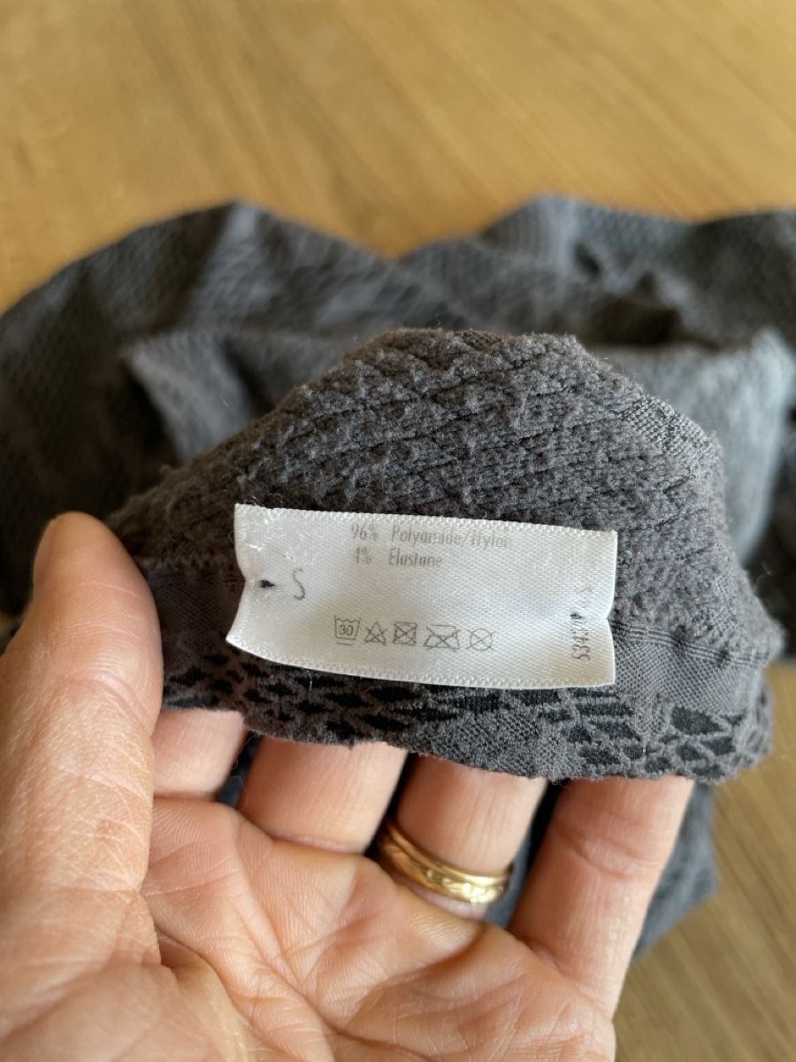 Maglioni & Felpe: Wolford Langarmshirt, Grau, Grösse S – Usato da Winterthur venduto da sarah_roder 3