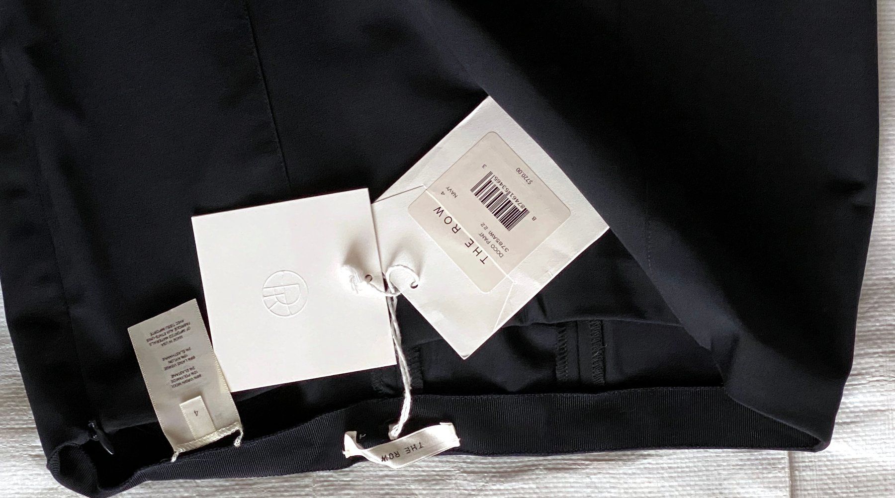 The Row Pantaloni: NEU The Row hose pants wolle wool navy 4 – Nuovo (secondo la descrizione) da Zurich venduto da ogidko 1