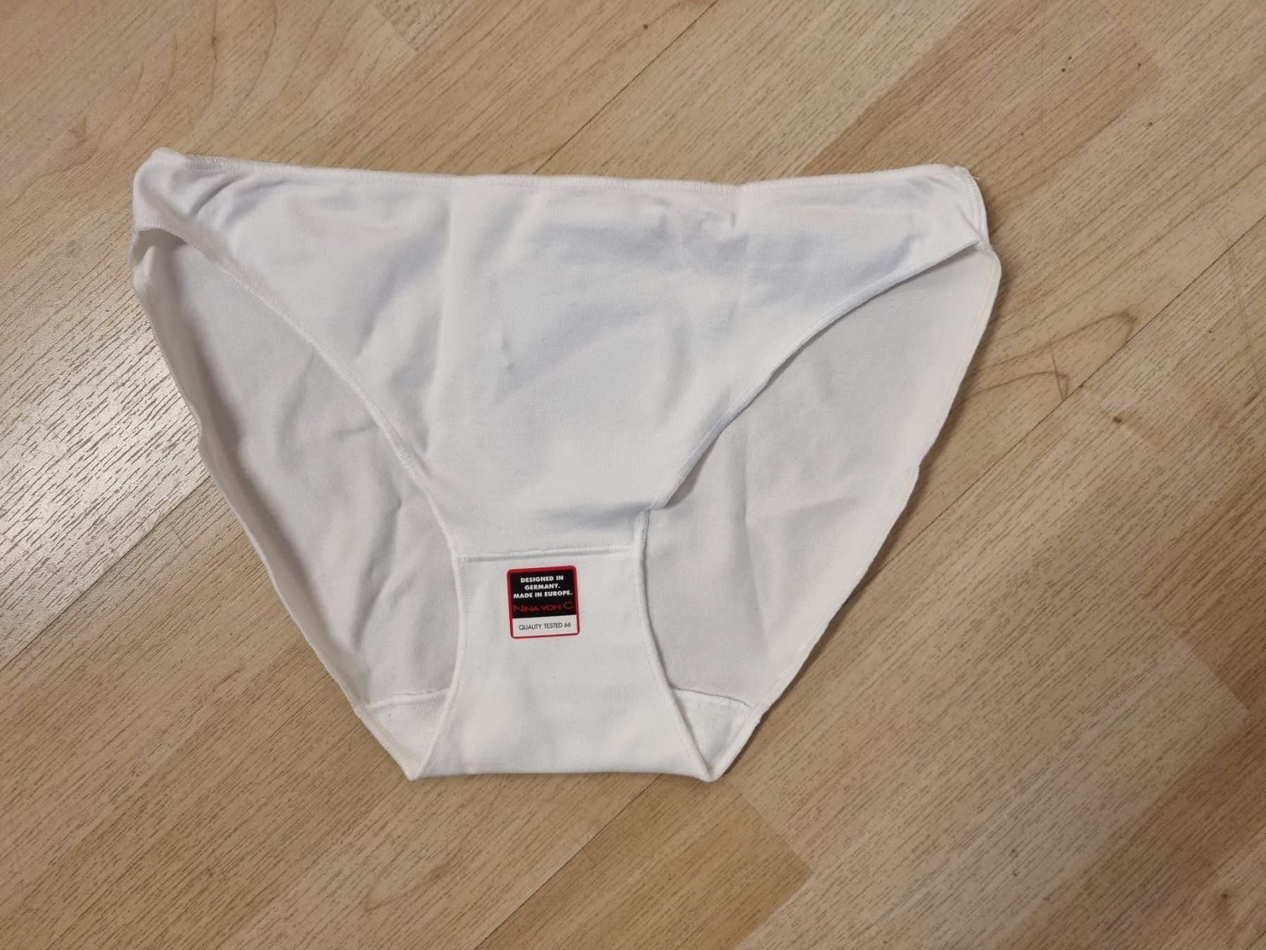 Autres dessous: Slip 38 Nina von C. – D'occasion à Gams par inf_lj66