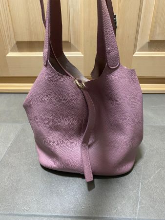 Hand- und Umhängetasche Leder rosa mit Innentasche